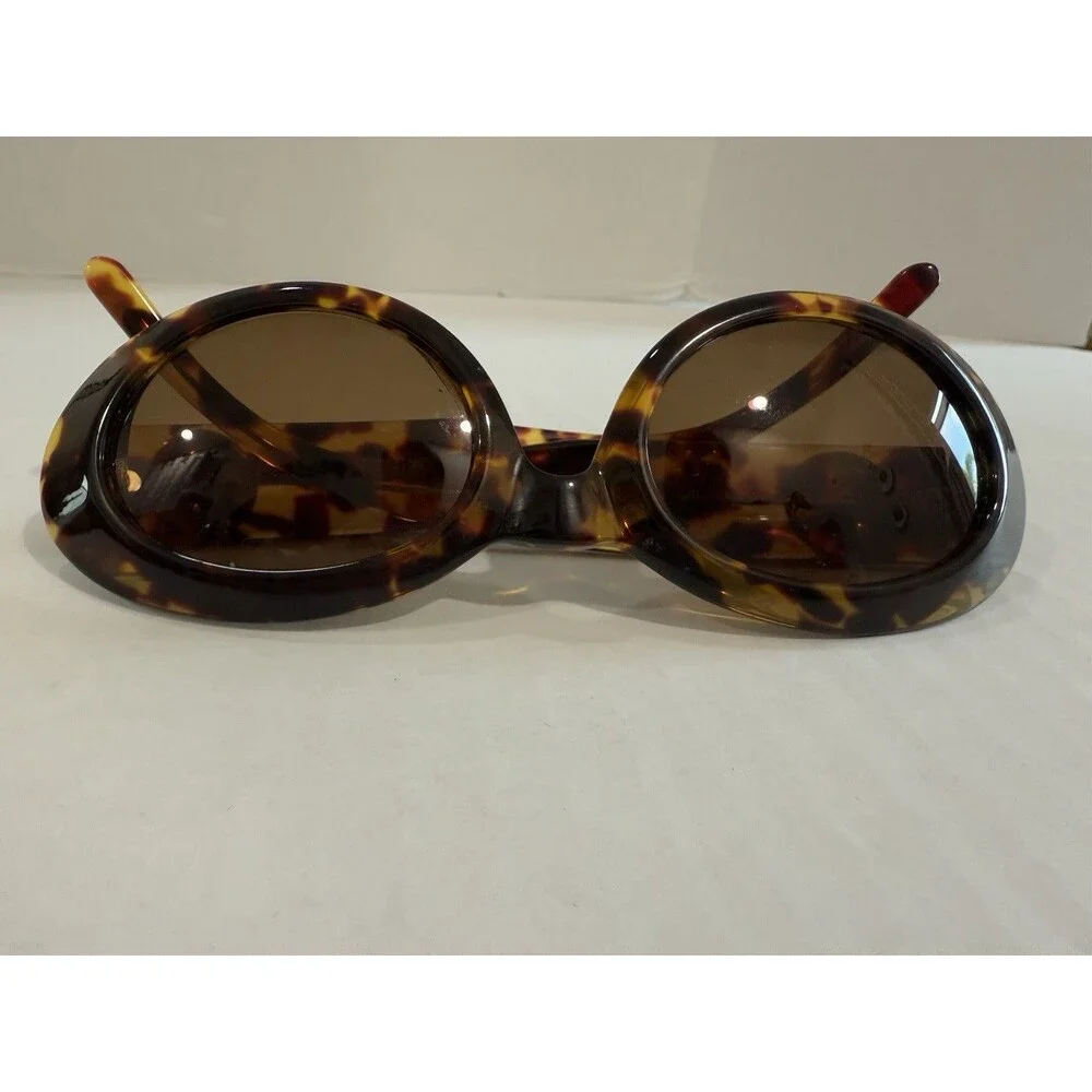 N/A eyeglasses are